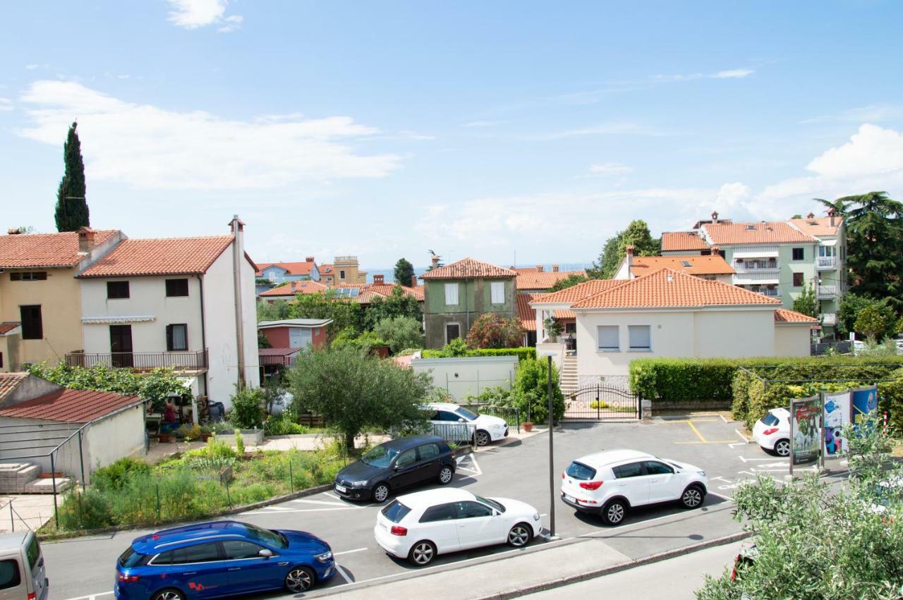 Apartment Sotlar Izola Esterno foto